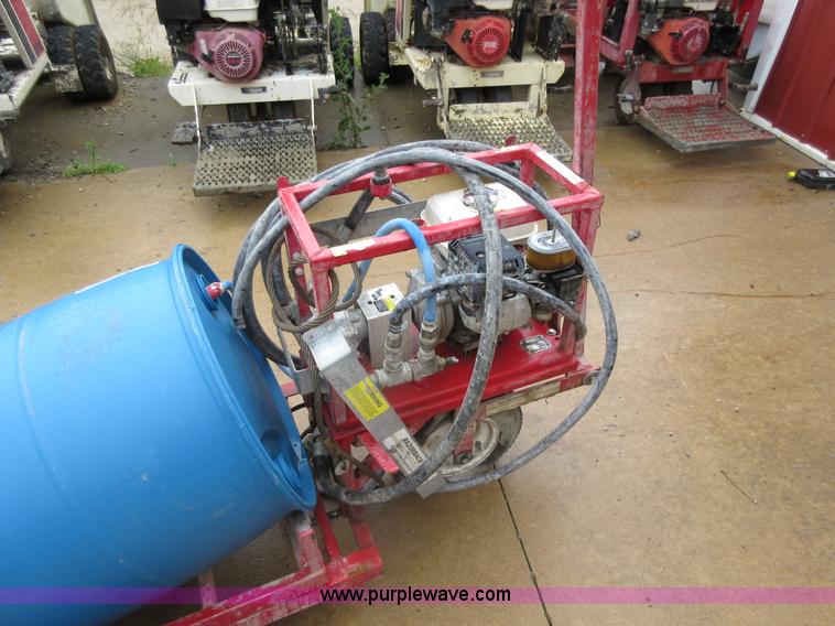 image for item AO9094 Razorback concrete curing wagon