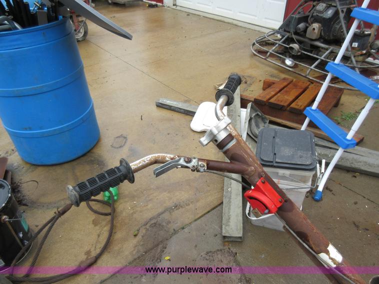 image for item AO9096 Power trowel