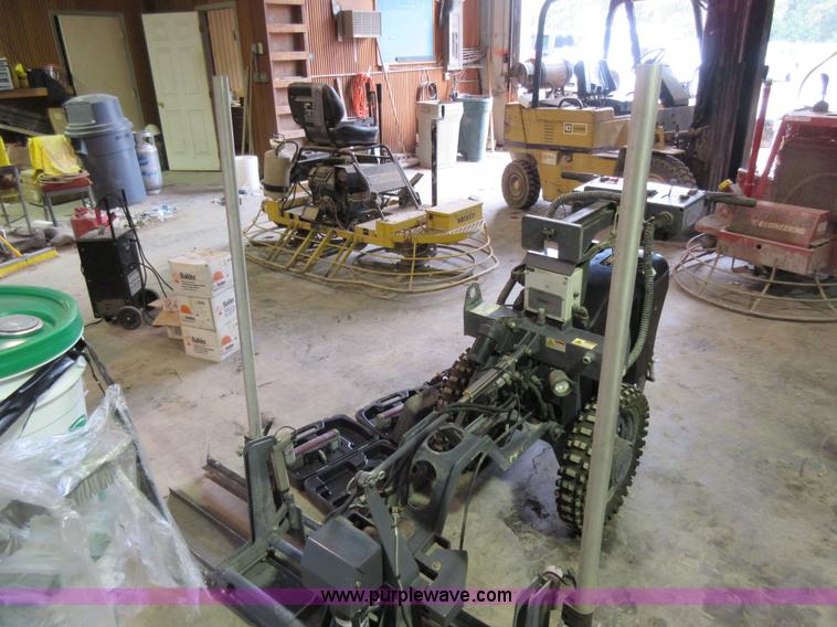 image for item AO9106 Somero mini screed