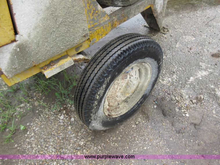 image for item AO9119 Gilson 660-9 concrete mixer