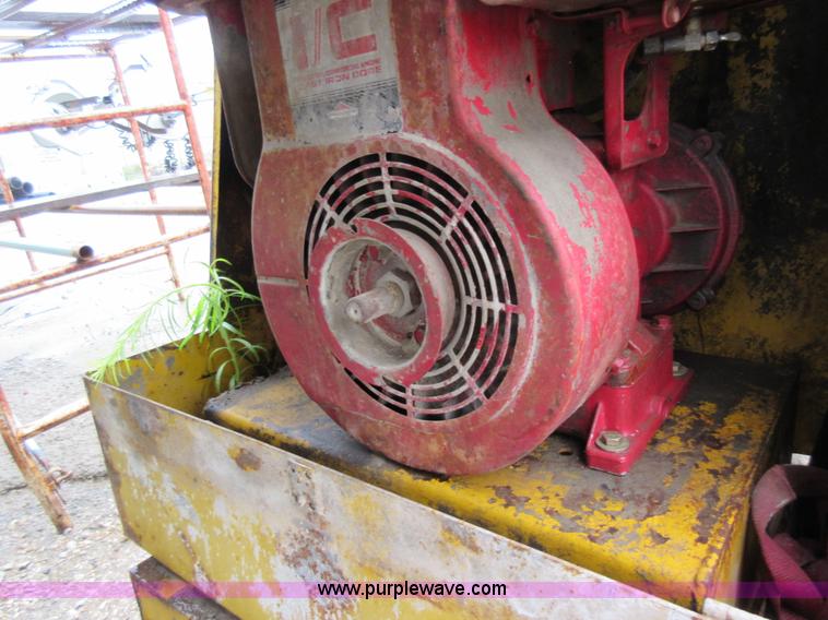 image for item AO9119 Gilson 660-9 concrete mixer