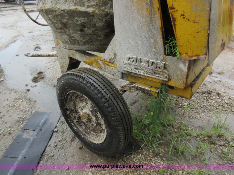 image for item AO9119 Gilson 660-9 concrete mixer