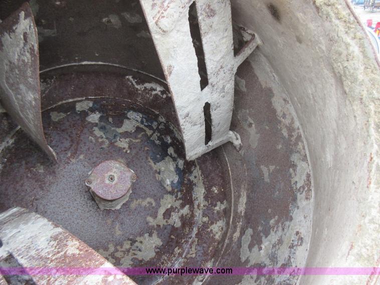 image for item AO9119 Gilson 660-9 concrete mixer