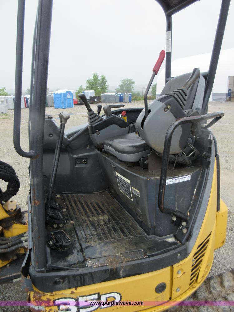 image for item AO9123 2008 John Deere 35D compact excavator