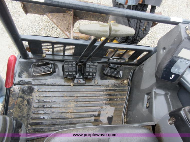 image for item AO9123 2008 John Deere 35D compact excavator