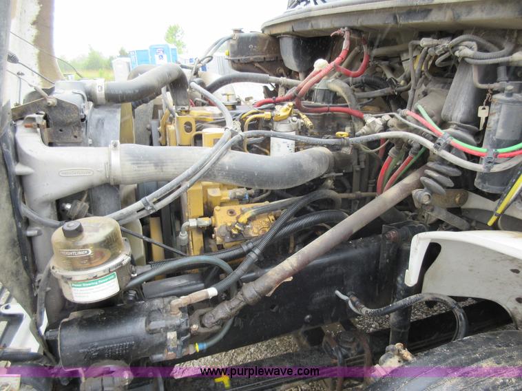 image for item AO9124 2003 Freightliner FL80 roll back truck