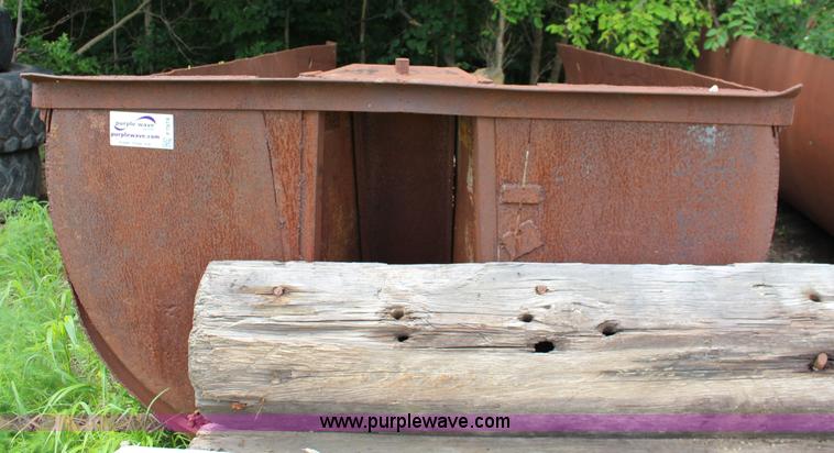 image for item F7974 Dump Rough haul bed liner