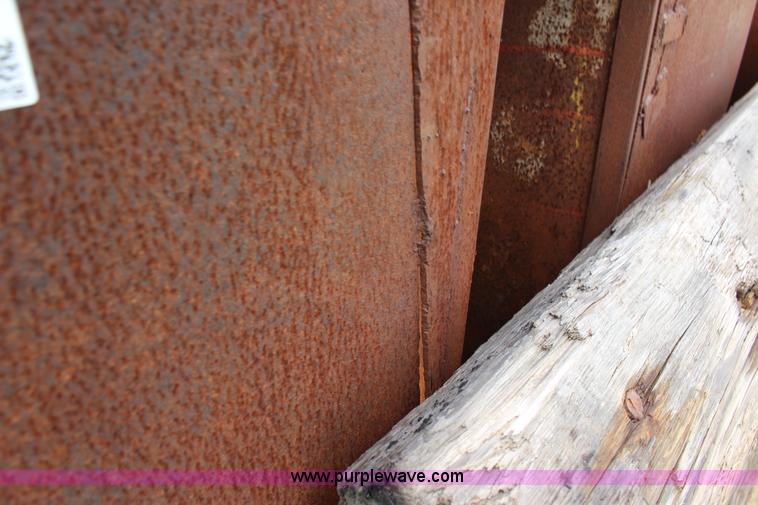 image for item F7974 Dump Rough haul bed liner