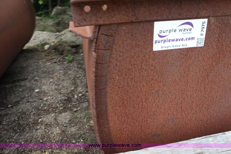 image for item F7975 Dump Rough haul bed liner