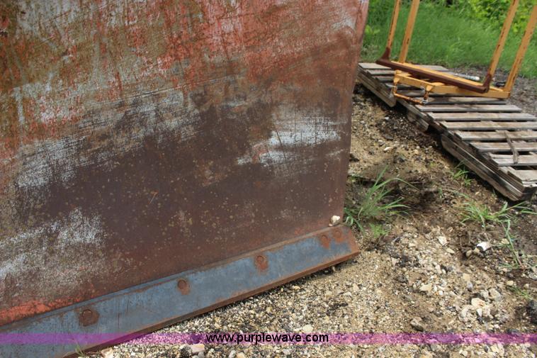 image for item F7976 Balderson BV30T V-nose snow plow