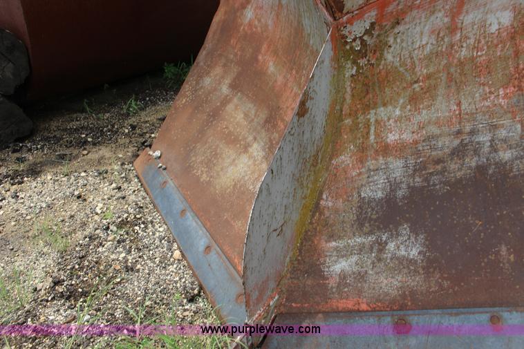 image for item F7976 Balderson BV30T V-nose snow plow