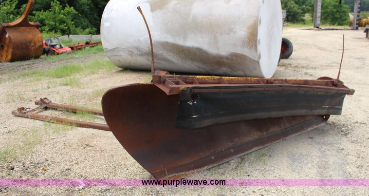 image for item F7980 Snow plow