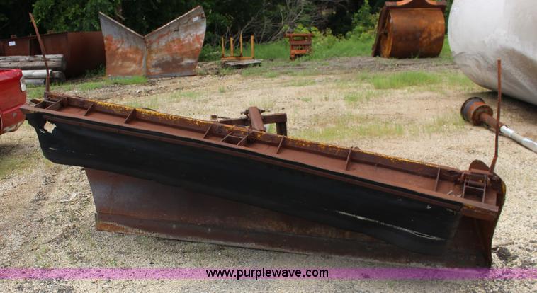 image for item F7980 Snow plow