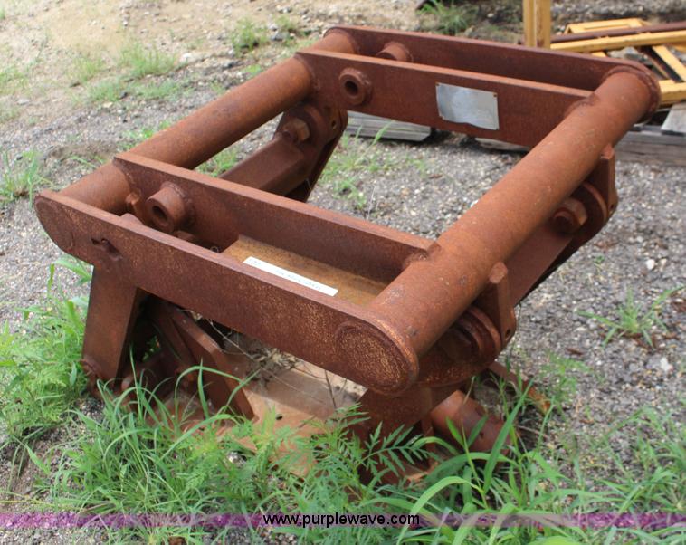 image for item F7982 Snow plow mount