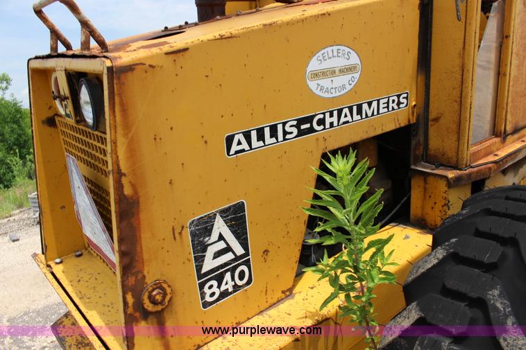 image for item F7984 1971 Allis Chalmers 840 wheel loader