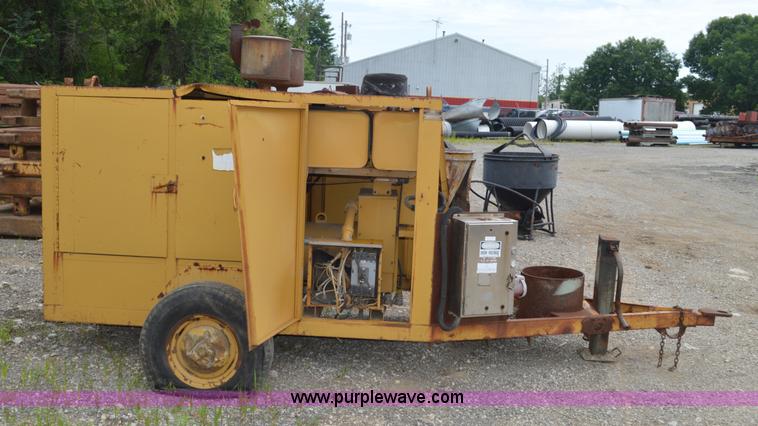 image for item G3668 Caterpillar 3208 generator