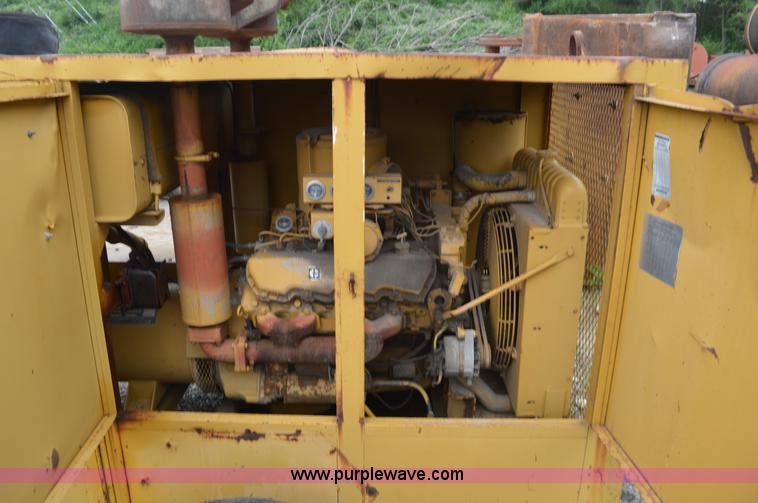image for item G3668 Caterpillar 3208 generator