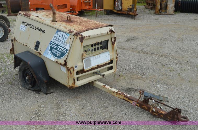 image for item G3669 Ingersoll Rand P125WD air compressor