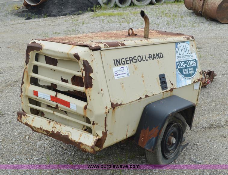 image for item G3669 Ingersoll Rand P125WD air compressor