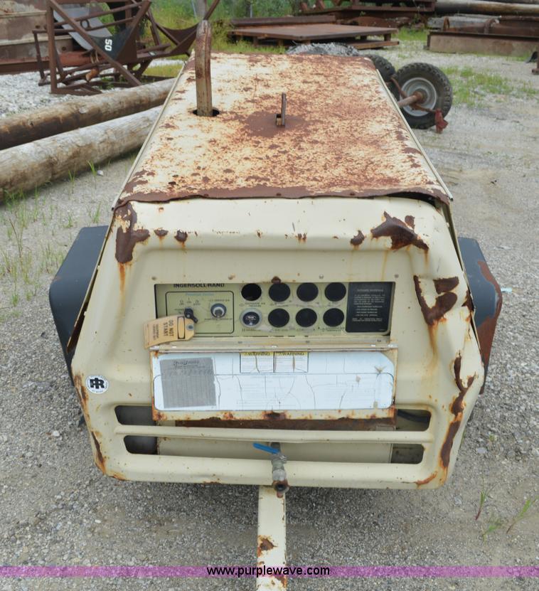 image for item G3669 Ingersoll Rand P125WD air compressor