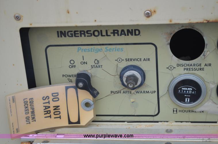 image for item G3669 Ingersoll Rand P125WD air compressor