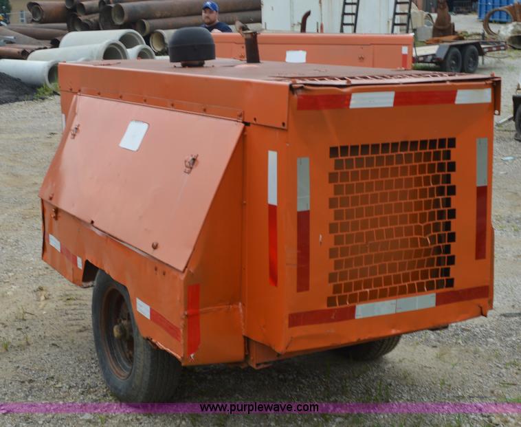 image for item G3671 Sullivan D01850321C1EB air compressor