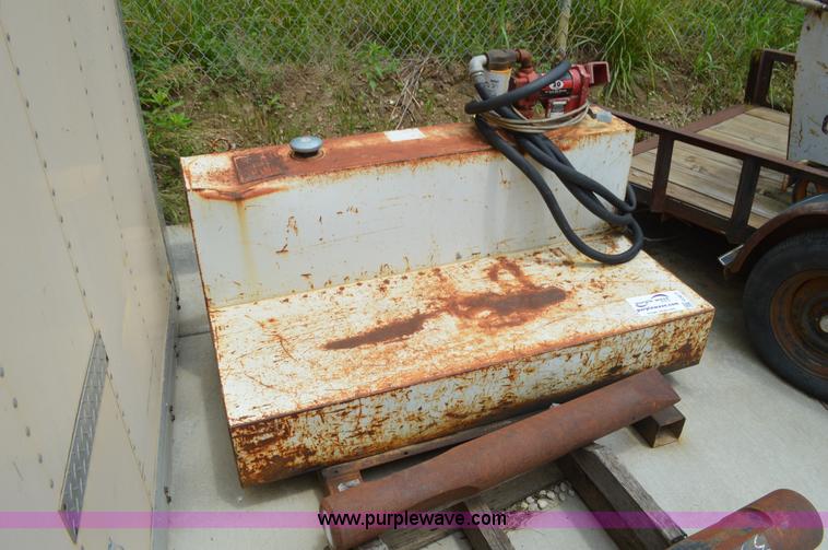 image for item G3677 95 gallon fuel tank