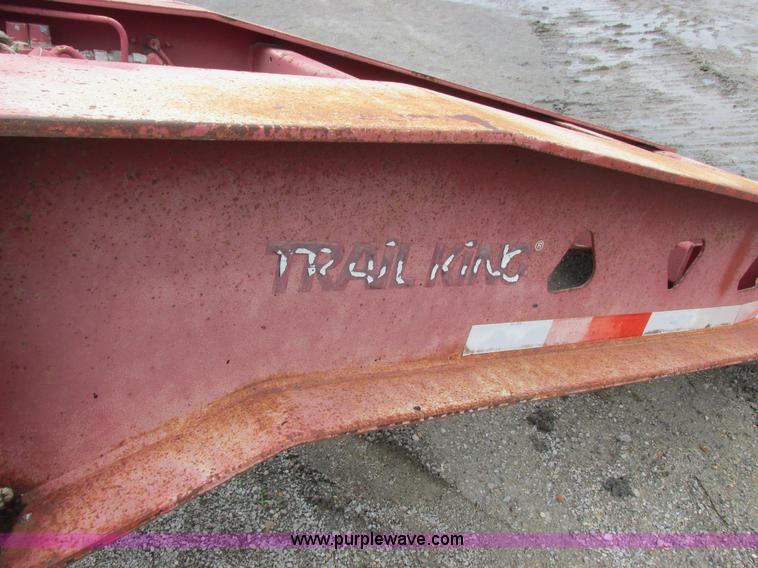 image for item H3258 1999 Trail King TK110HDG-483 equipment trailer