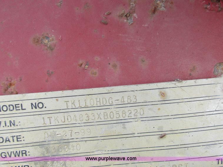 image for item H3258 1999 Trail King TK110HDG-483 equipment trailer