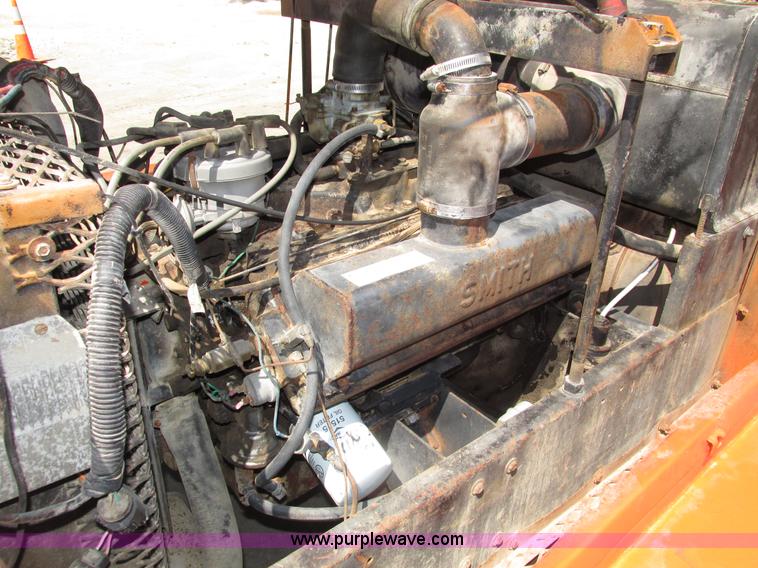 image for item H4552 Smith air compressor