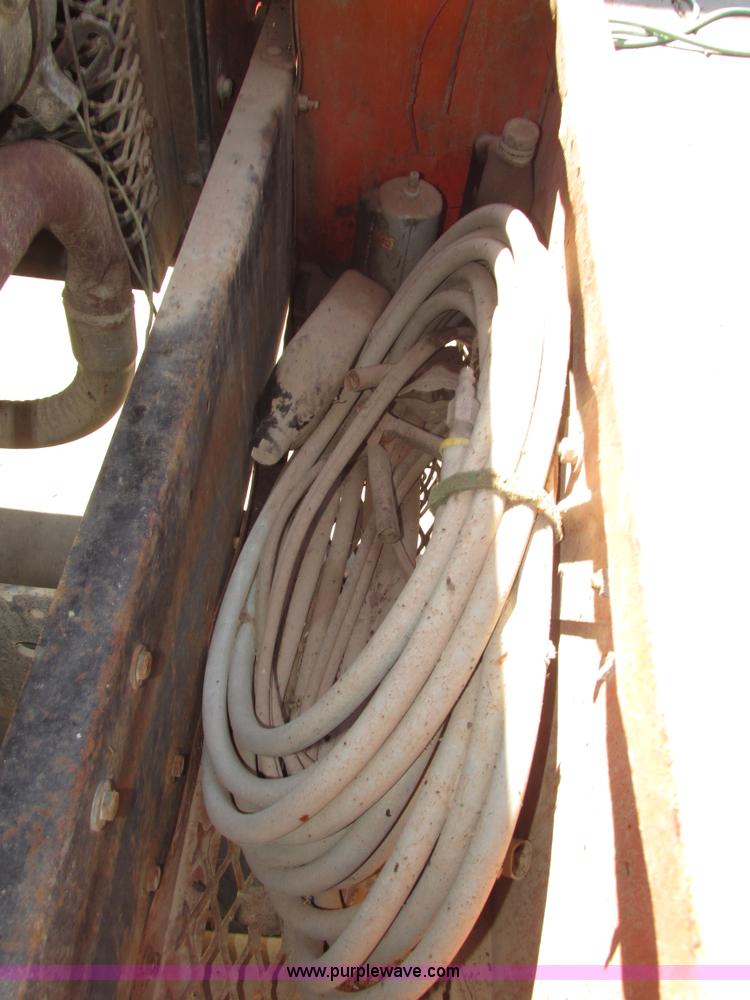 image for item H4552 Smith air compressor