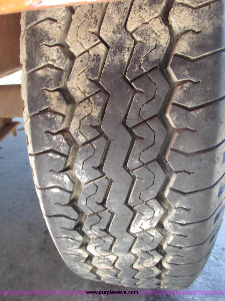 image for item H4552 Smith air compressor