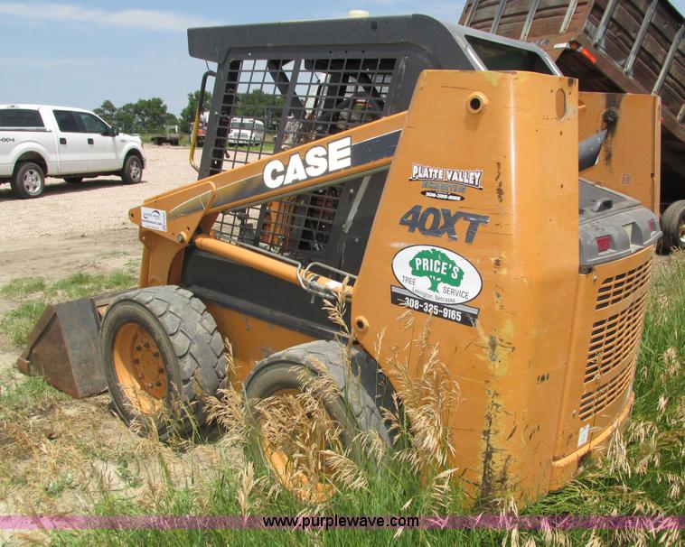 image for item H4564 2003 Case 40XT skid steer