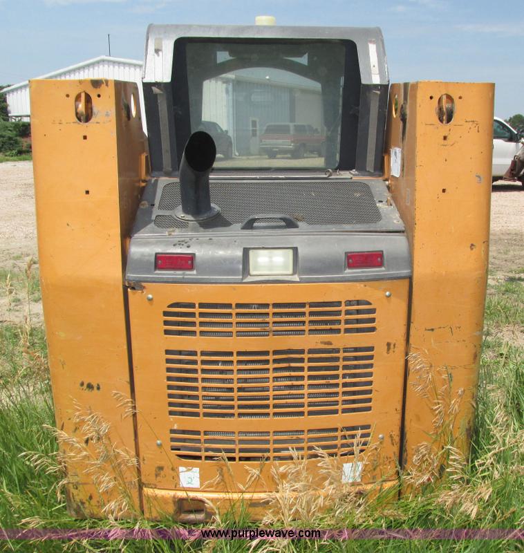 image for item H4564 2003 Case 40XT skid steer