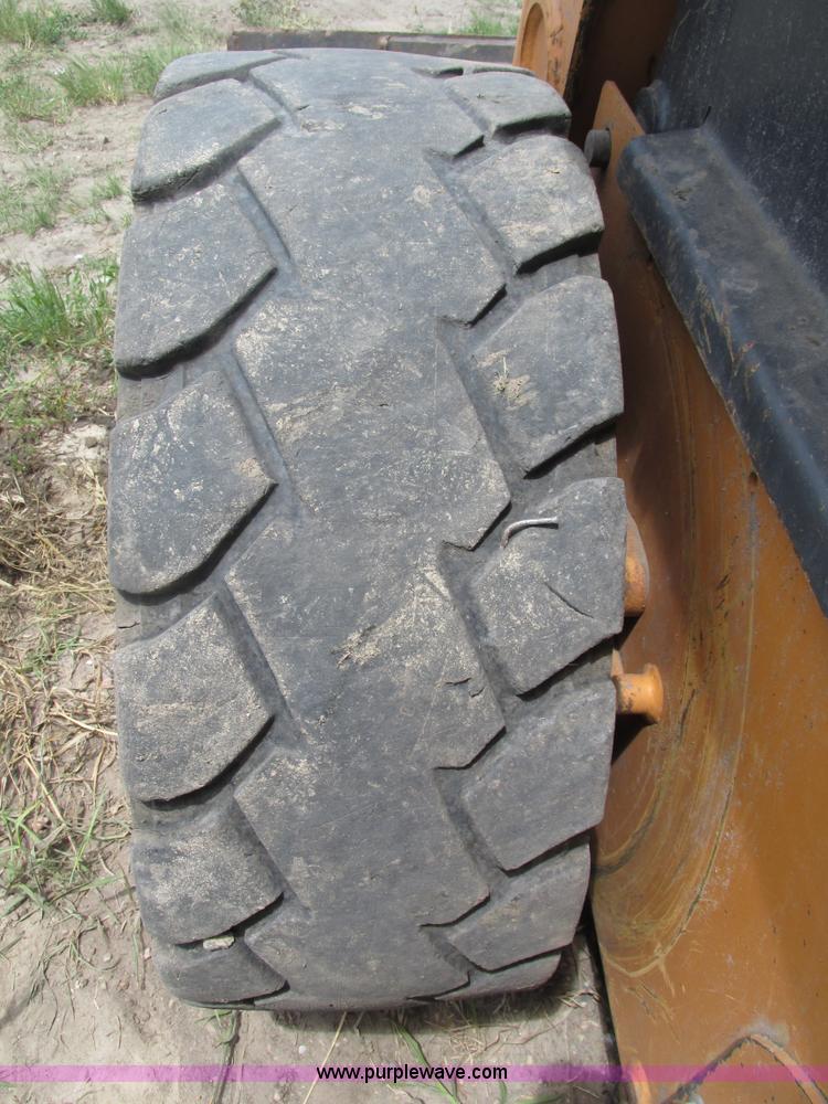 image for item H4564 2003 Case 40XT skid steer