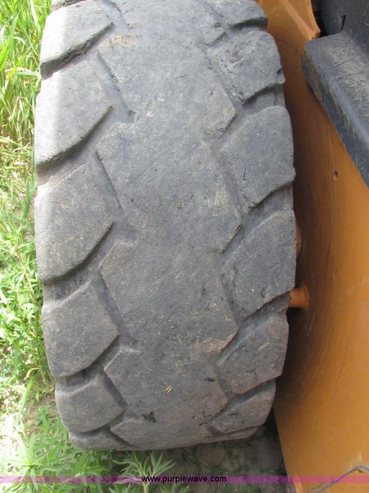 image for item H4564 2003 Case 40XT skid steer