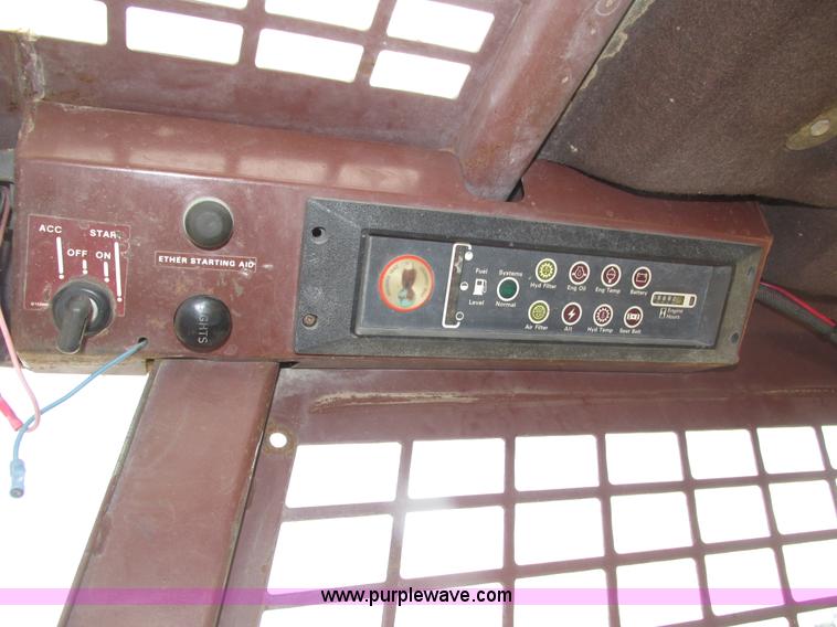 image for item H4565 1993 Case 1840 skid steer