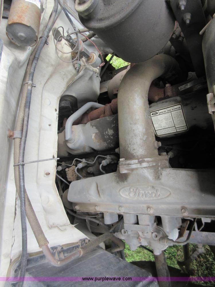 image for item I2074 1988 Ford F800 sewer jet truck