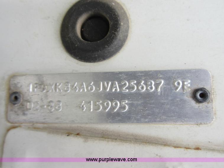 image for item I2074 1988 Ford F800 sewer jet truck