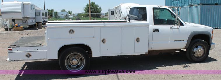image for item J1476 1999 Chevrolet 3500HD service truck