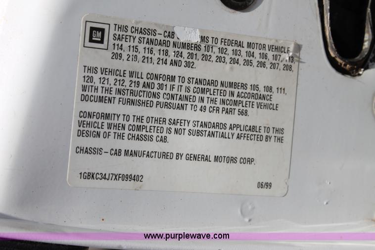 image for item J1476 1999 Chevrolet 3500HD service truck