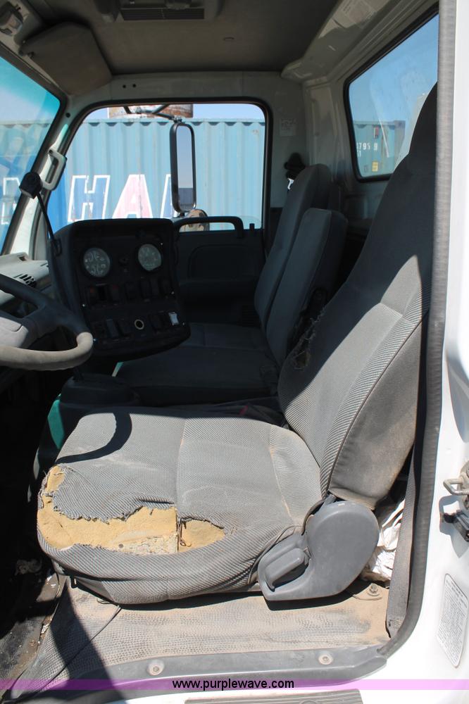 image for item J1478 2000 Isuzu NPRHD street sweeper