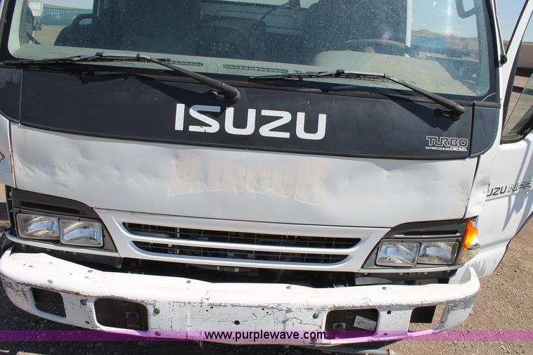 image for item J1478 2000 Isuzu NPRHD street sweeper
