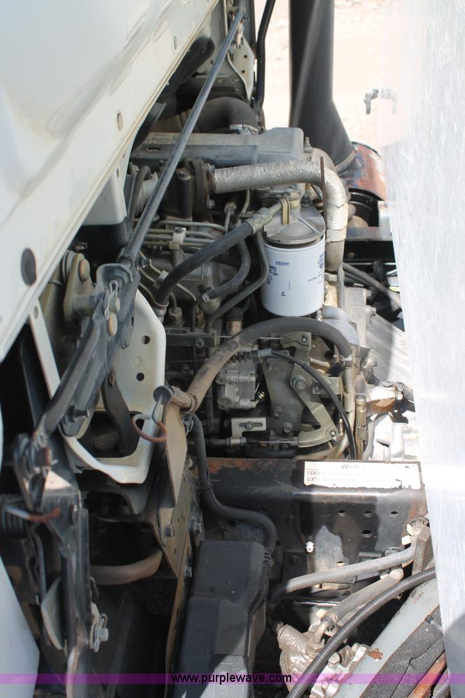 image for item J1478 2000 Isuzu NPRHD street sweeper