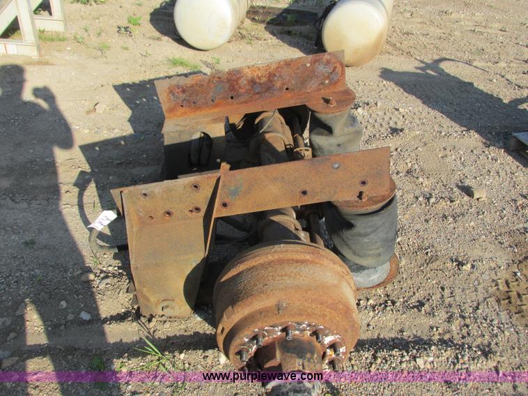 image for item J1753 Spicer tag axle