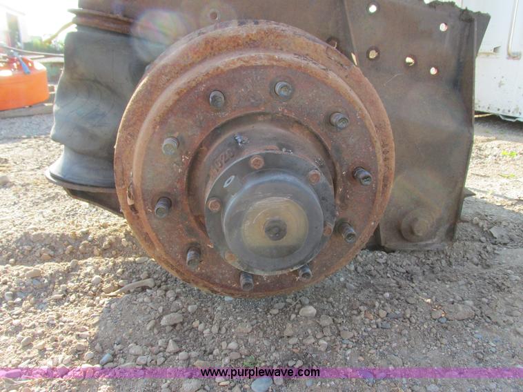 image for item J1753 Spicer tag axle