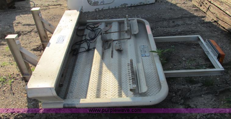 image for item J1754 Merritt headache rack