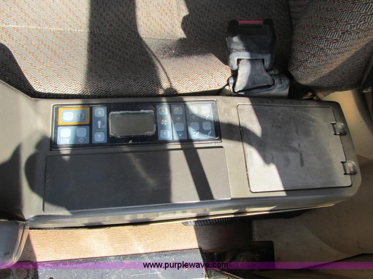 image for item J1756 1998 Caterpillar 345B L excavator