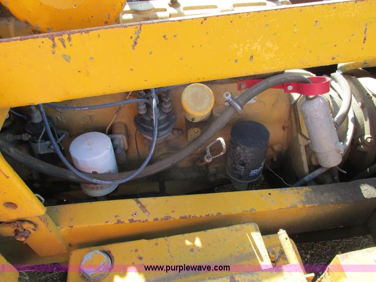 image for item J1758 Allis Chalmers AC-P801-2PS forklift