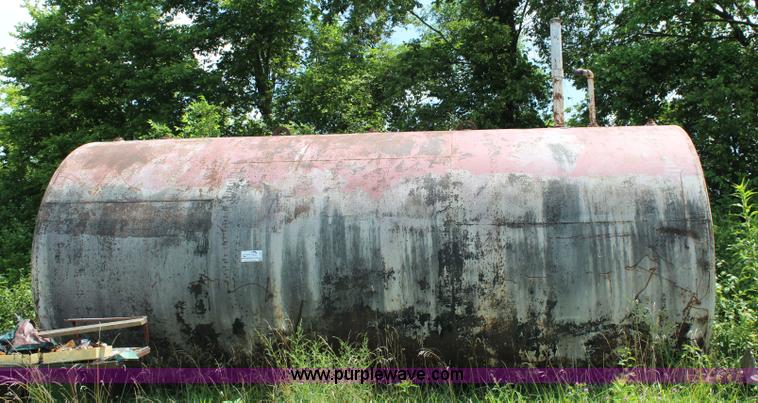 image for item J5837 Fuel tank